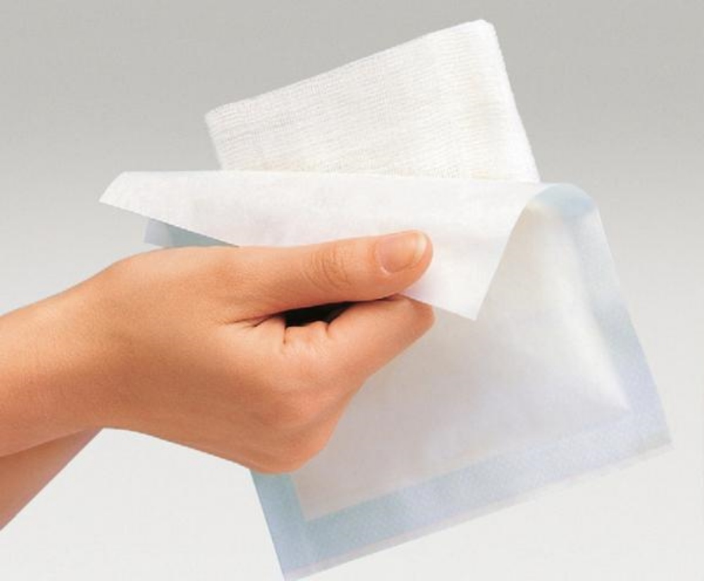 Gazin Mullkompressen 12-lagig, 17-fädig, steril, 10 x 20cm 100 Stück