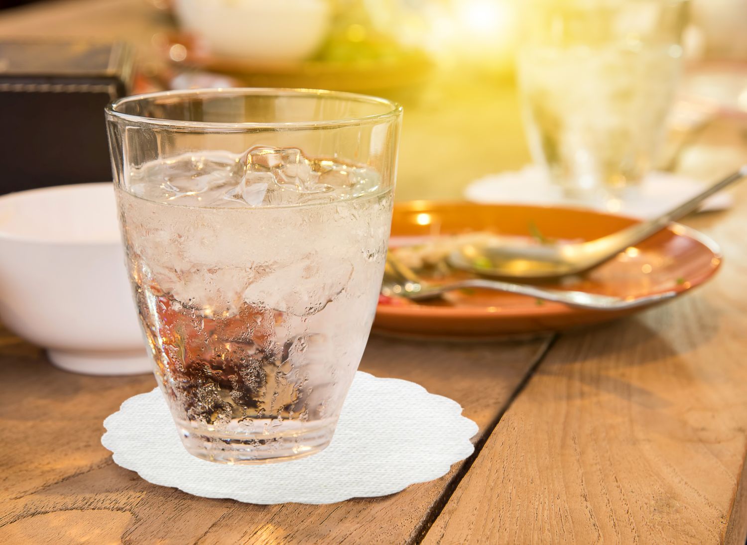 Untersetzer (PAP-Airlaid) PREMIUM weiß 9cm - 500 Stück