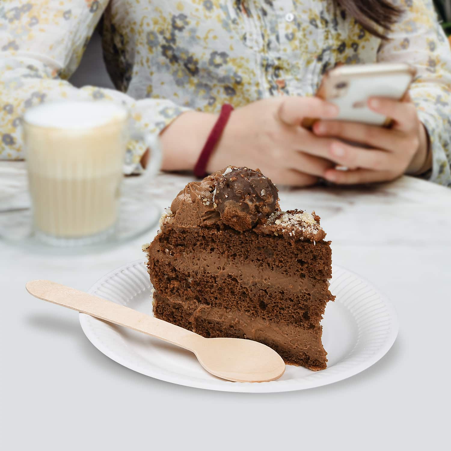 Pappteller weiß 18cm - 100 Stück