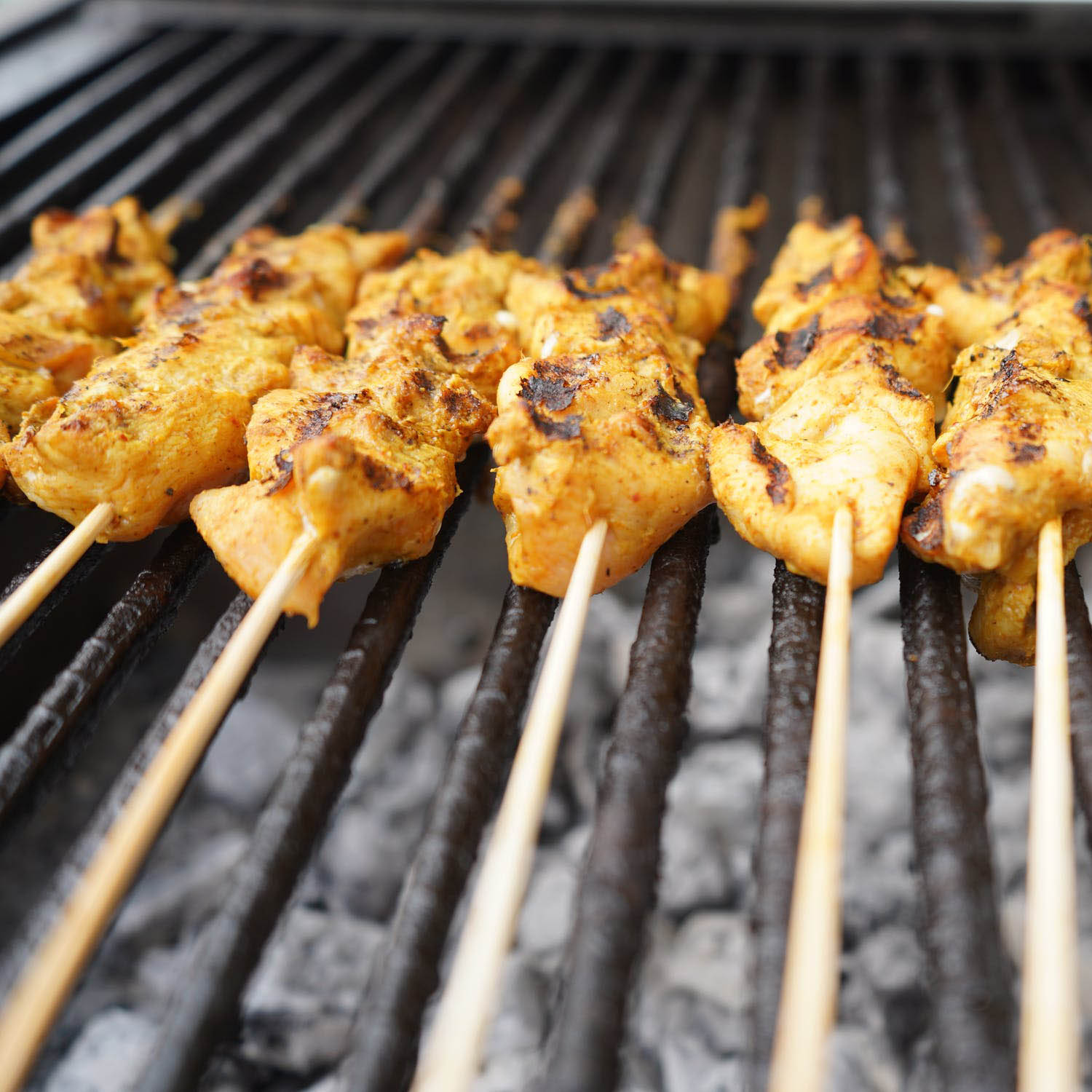 Schaschlikspieß aus Holz 3mm x 25cm - 100 Stück